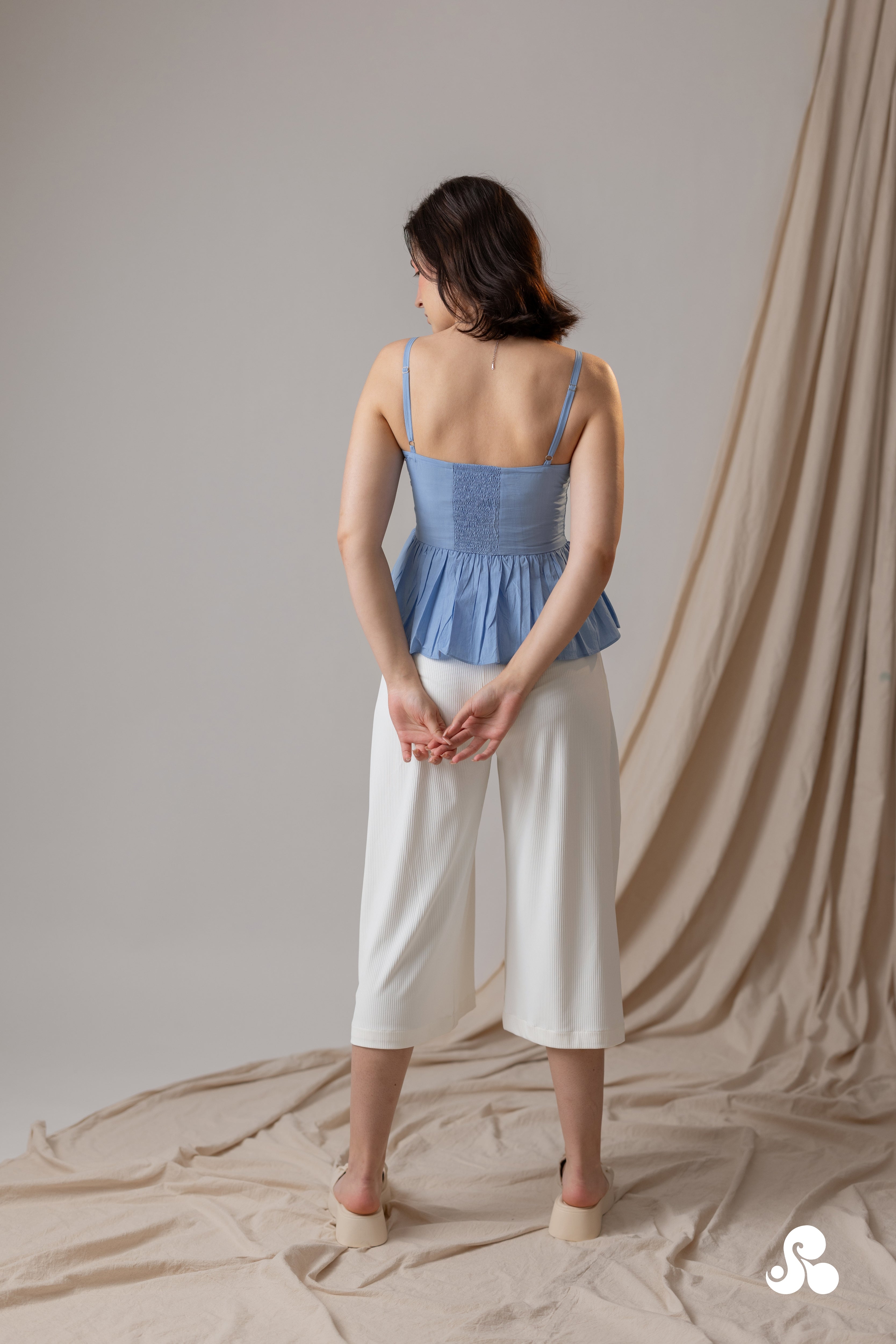 SMOCKED POPLIN PEPLUM TOP