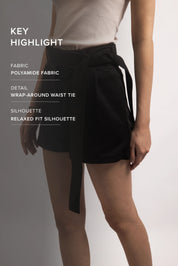 BLACK BELTED TAILORED SHORTS