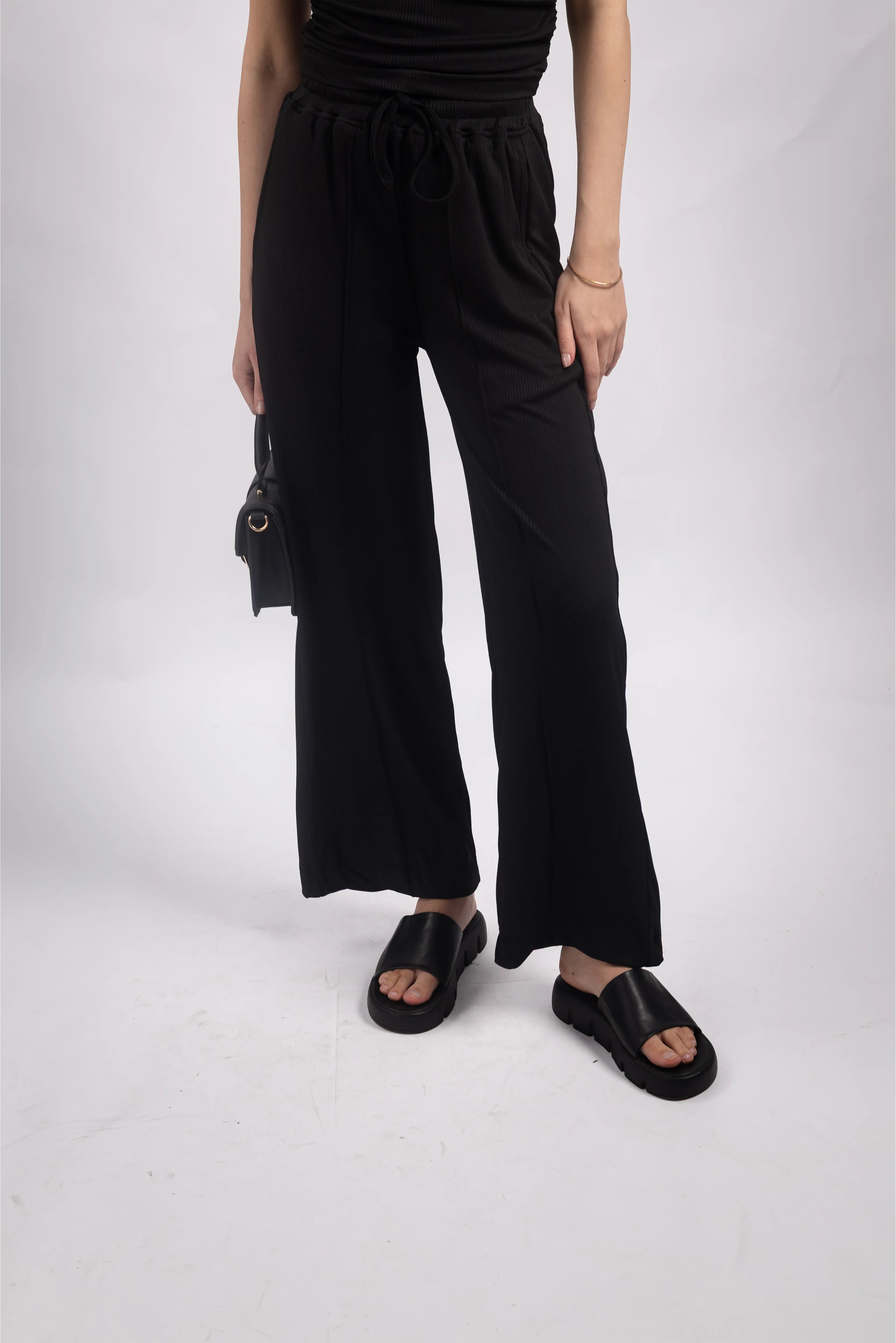BLACK RELAXED WIDE-LEG TROUSERS