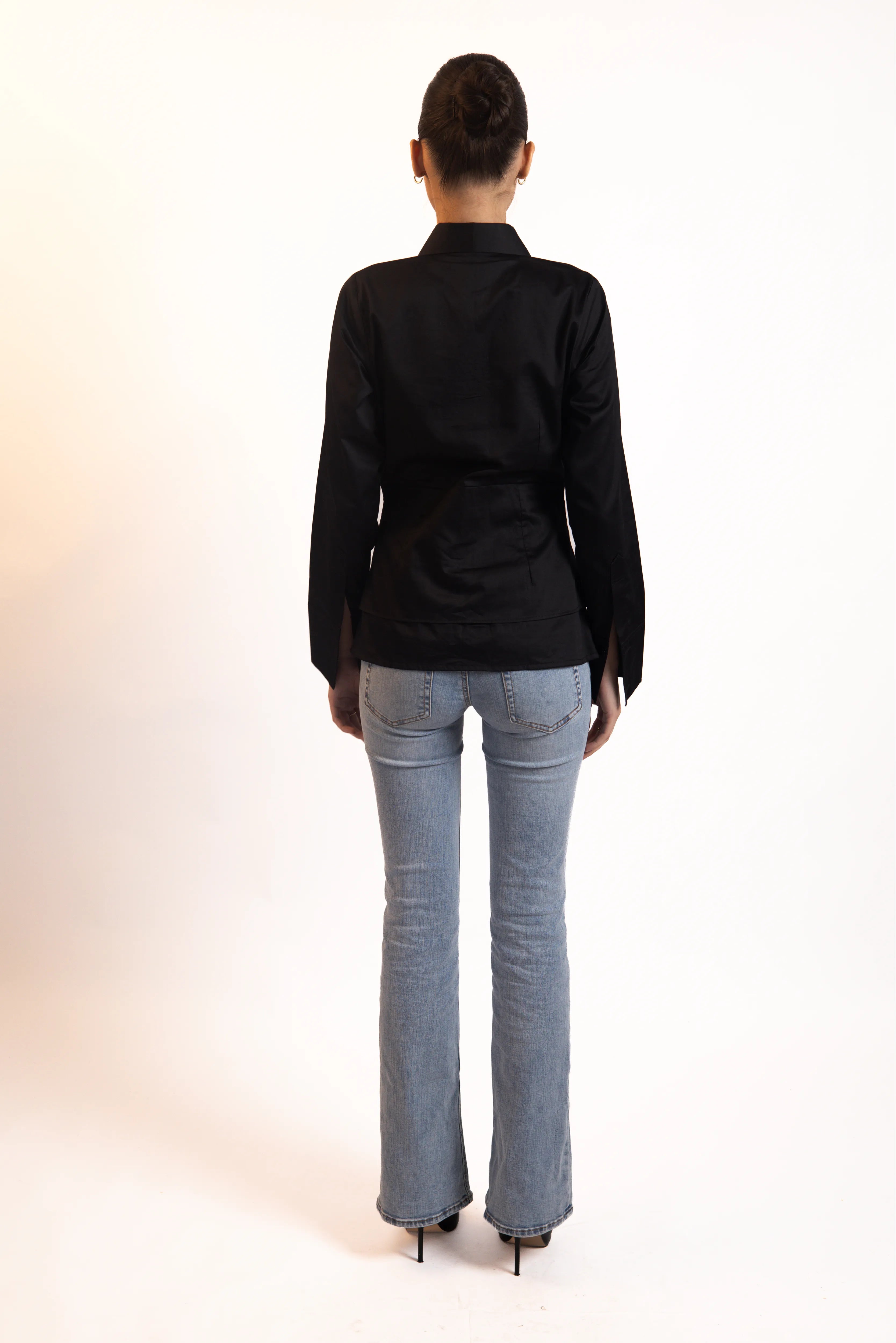 BLACK PLEATED WAIST SHIRT
