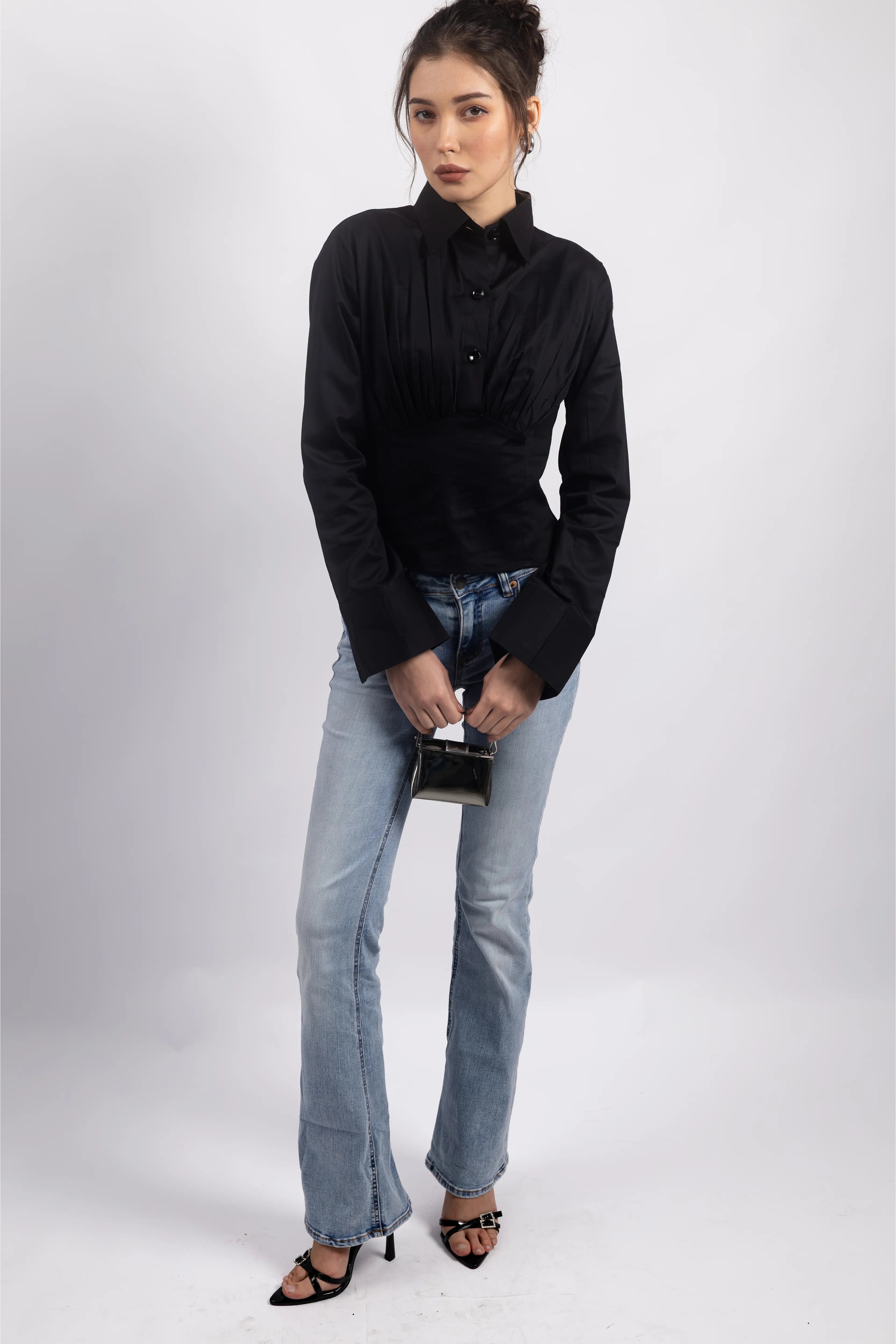 BLACK CINCHED WAIST SHIRT