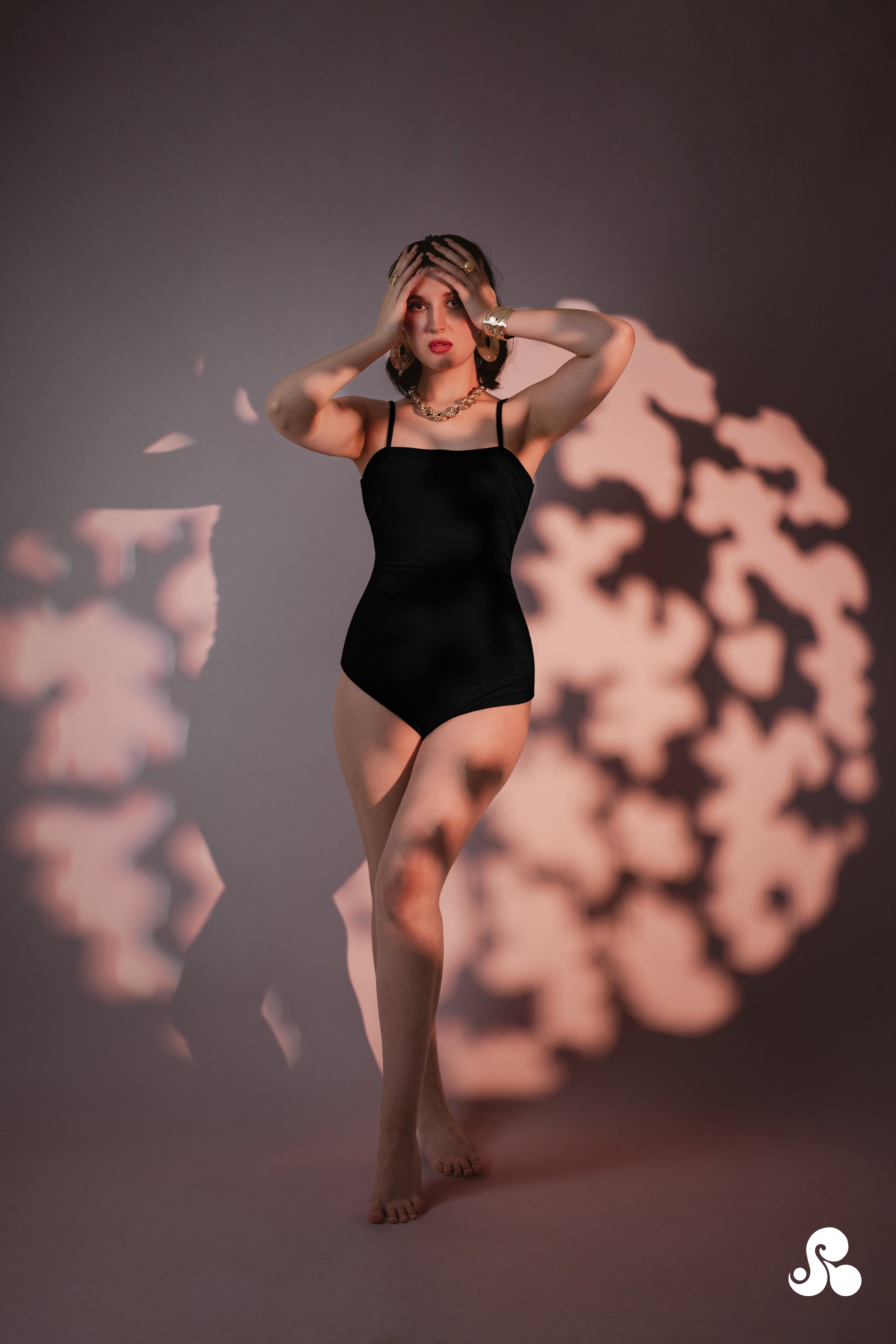 RIBBED CONTOUR BODYSUIT