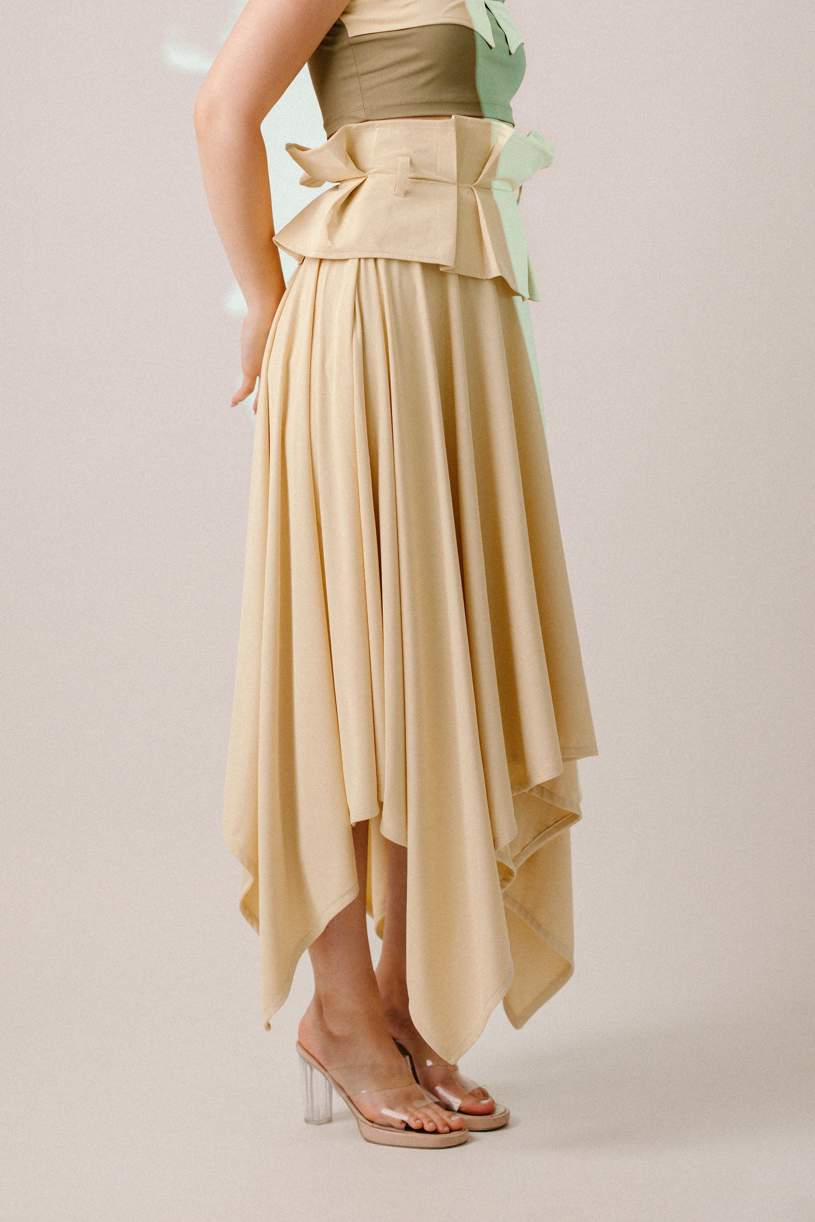 ASYMMETRIC KNIT MIDI SKIRT